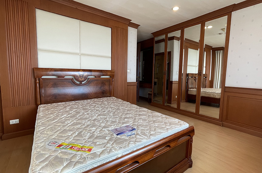 Condominium in Rama 3 